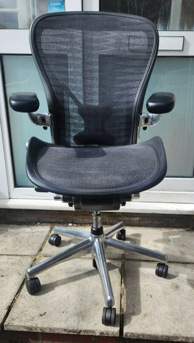 Herman miller posture fit - miller,
