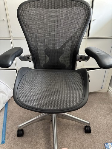 Herman miller aeron - miller, pellicle