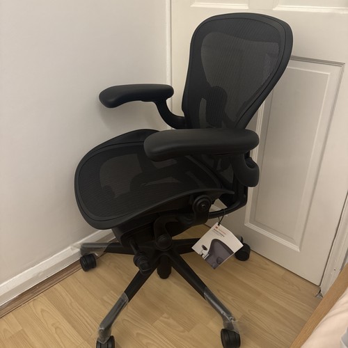 Herman miller aeron chair - herman,