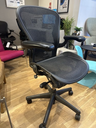Herman miller aeron - aeron, in