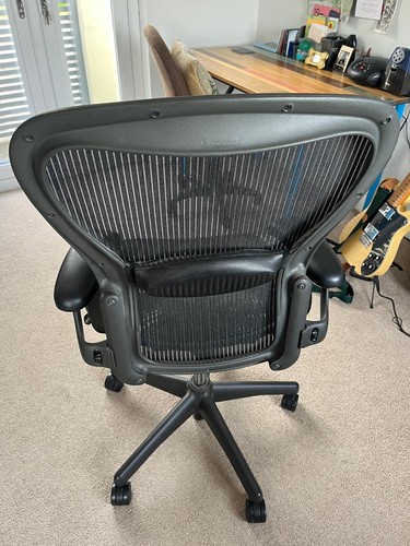 Herman miller aeron office - miller,