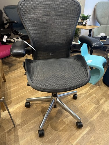 Herman miller aeron size - miller, b