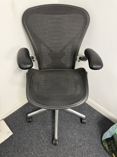 Herman miller aeron classic - miller,