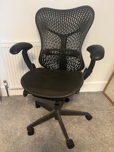 Herman miller aeron - herman, chair