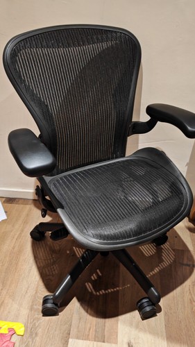 Herman miller aeron - aeron, office