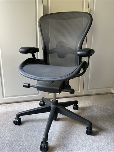 Grey herman miller aeron - herman,