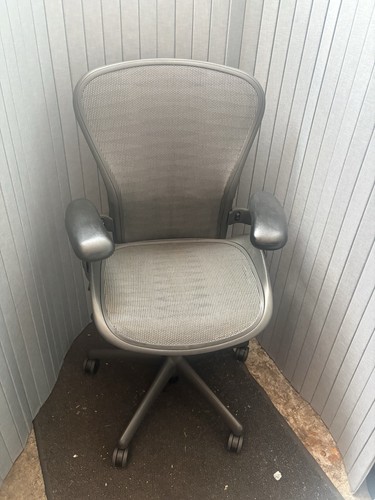 Herman miller aeron size - aeron,