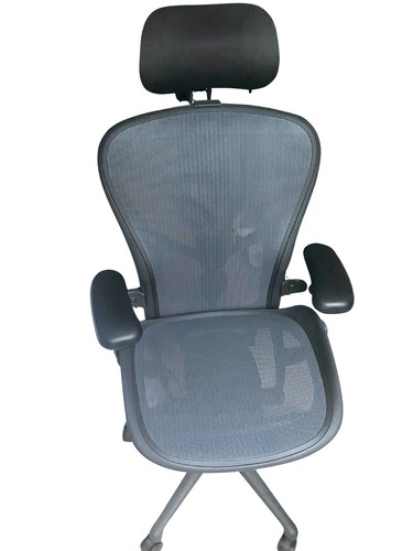 Herman miller aeron - miller,