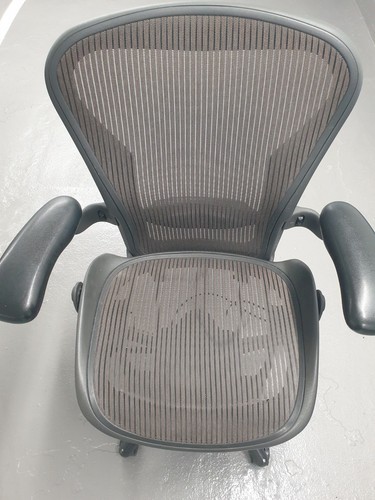 Herman miller aeron chair size - aeron,