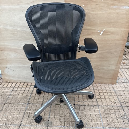 Herman miller aeron chair size - herman,