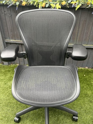 Herman miller aeron size - herman, b