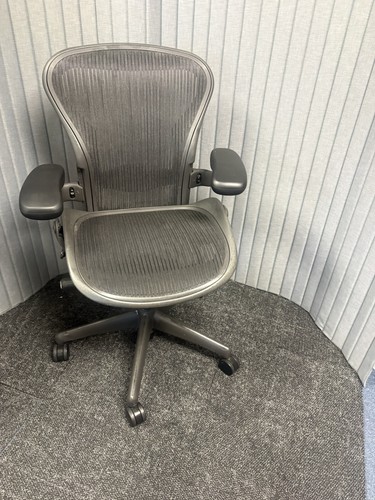 Herman miller aeron - herman,