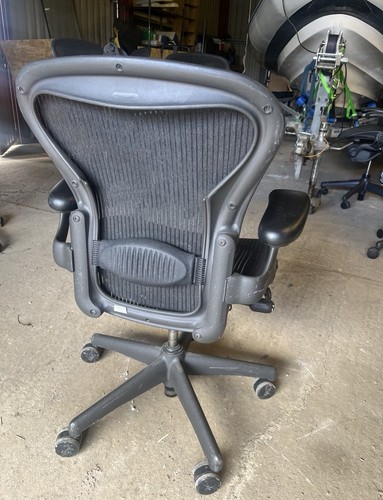 Herman miller aeron - miller, office