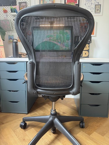 Herman miller aeron - herman,