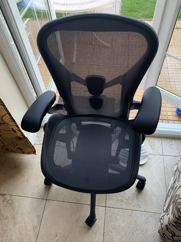 Herman miller aeron chair size - herman,