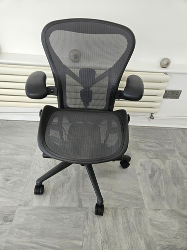 Herman miller aeron - miller,