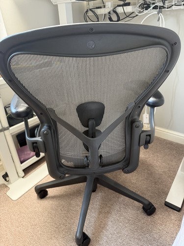 Herman miller aeron chair size - herman,