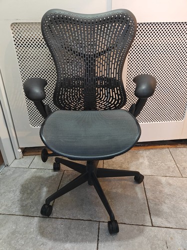 Herman miller aeron office - herman,
