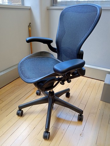 Herman miller aeron office - miller,