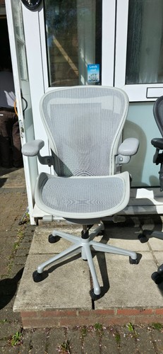 Herman miller aeron - herman,